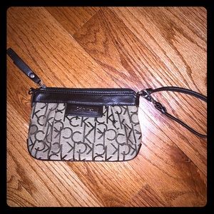 NWOT Calvin Klein Wristlet